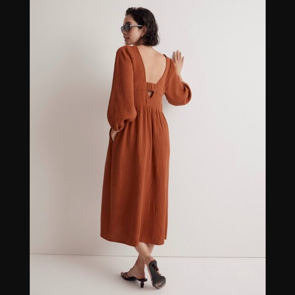 Madewell Lightspun V-Neck Midi Dress in Burnt Orange - Picture 2 of 7